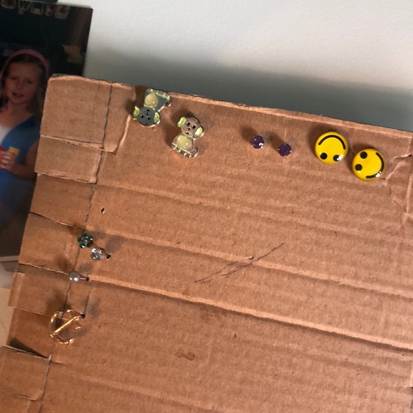 Earrings - Picture 2 of 2